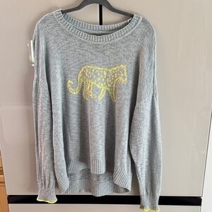 Gray Knit Sweater with Yellow Leopard Graphic | Casual Pullover
